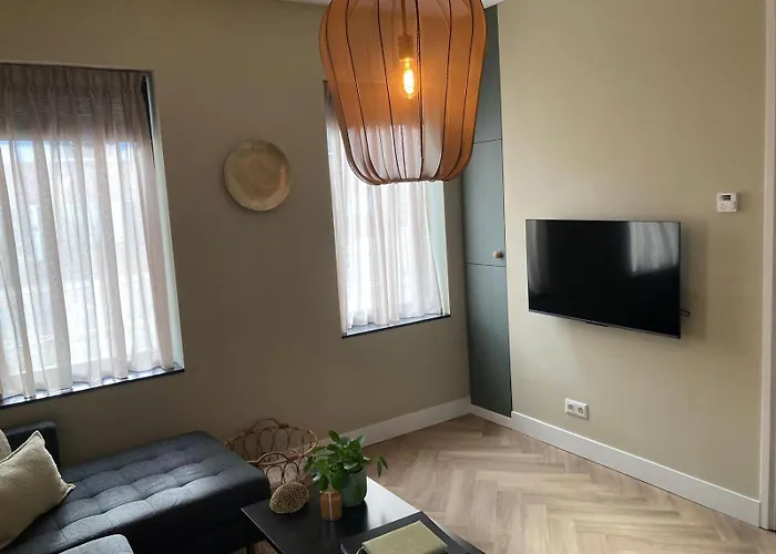 The Oyster House With Private Parking Апартаменты