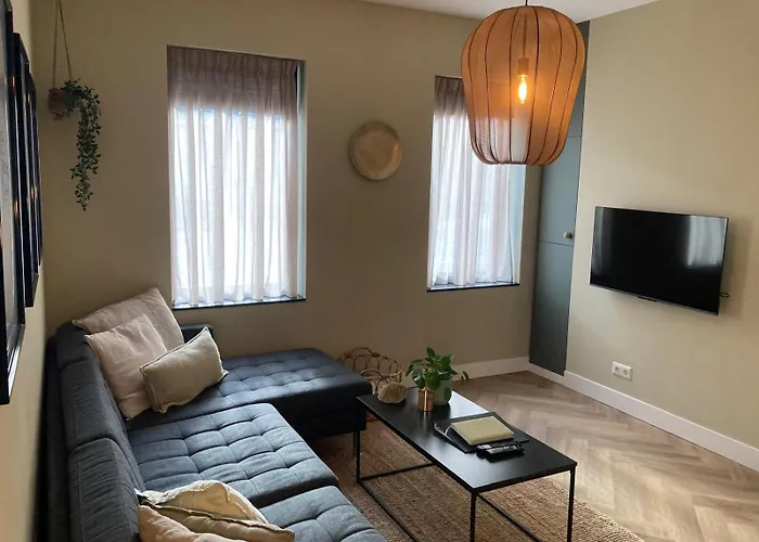 The Oyster House With Private Parking *