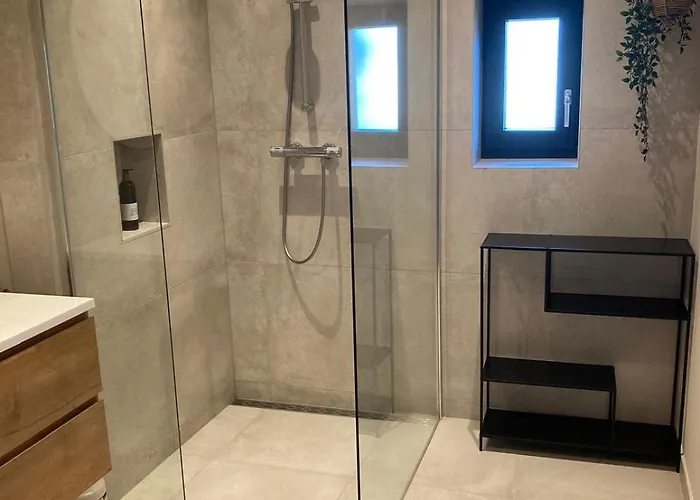 The Oyster House With Private Parking Зандфорт